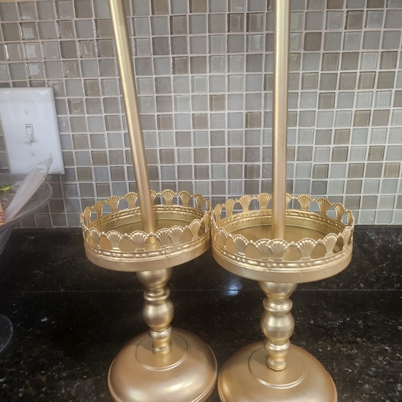 Fancy Royal Wedding Donut stand set of two - Picture 9 of 11